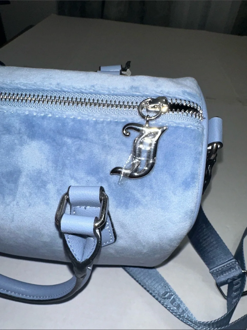 NEW Juicy Couture Obsession Satchel Bag Slate Blue Velvet - Picture 4 of 12